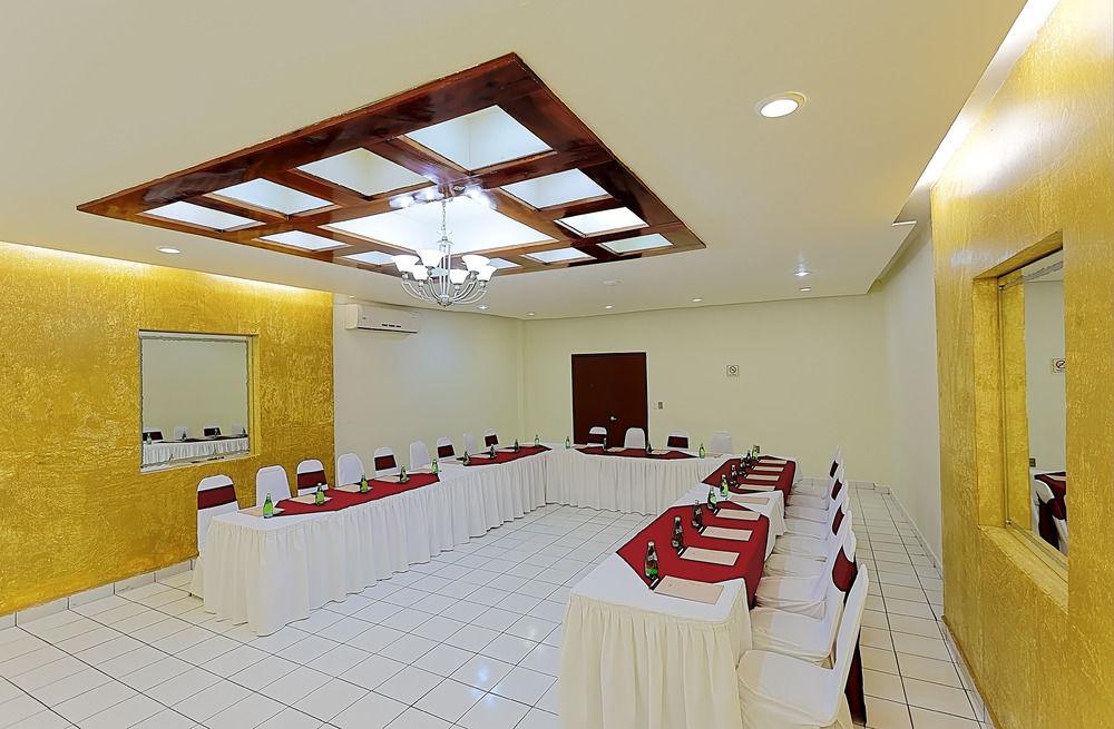 Olmeca Plaza Urban Express Hotel Villahermosa Eksteriør billede